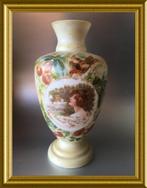 Antieke opaline glazen vaas : portret vrouw, Antiek en Kunst, Ophalen of Verzenden