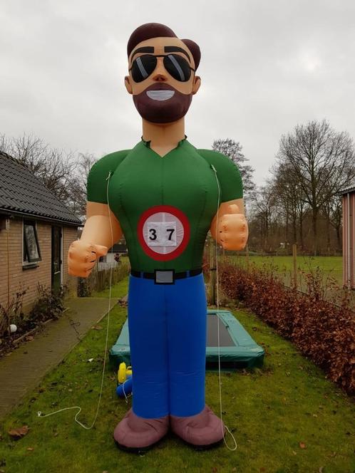 te huur deze stoere coole Billy pop iedere leeftijd 3,5 m, Hobby en Vrije tijd, Feestartikelen | Verhuur, Zo goed als nieuw, Abraham of Sarah