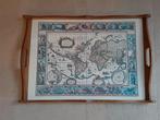 Vintage houten dienblad met afbeelding van de wereldkaart, Huis en Inrichting, Woonaccessoires | Dienbladen, Gebruikt, Rechthoekig