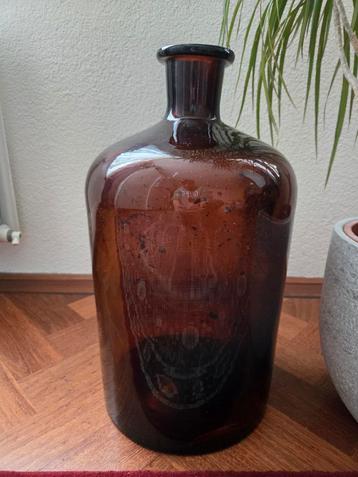 Grote Bruine Apothekerspot / Vaas beschikbaar voor biedingen