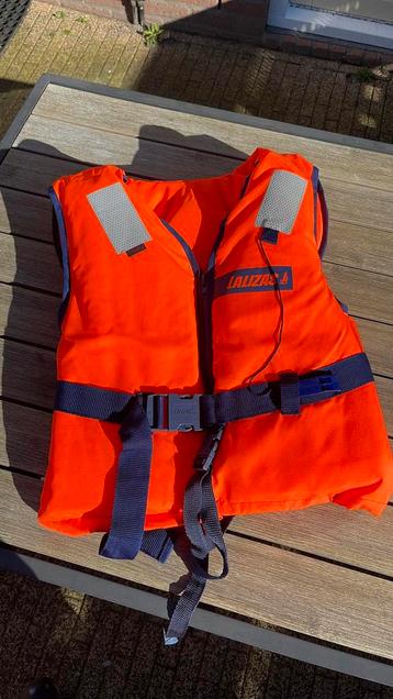 Lalizas reddingvest 50-70kg beschikbaar voor biedingen