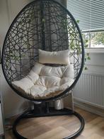 Hangstoel, Huis en Inrichting, Stoelen, Ophalen, Zo goed als nieuw, Zwart, Eén