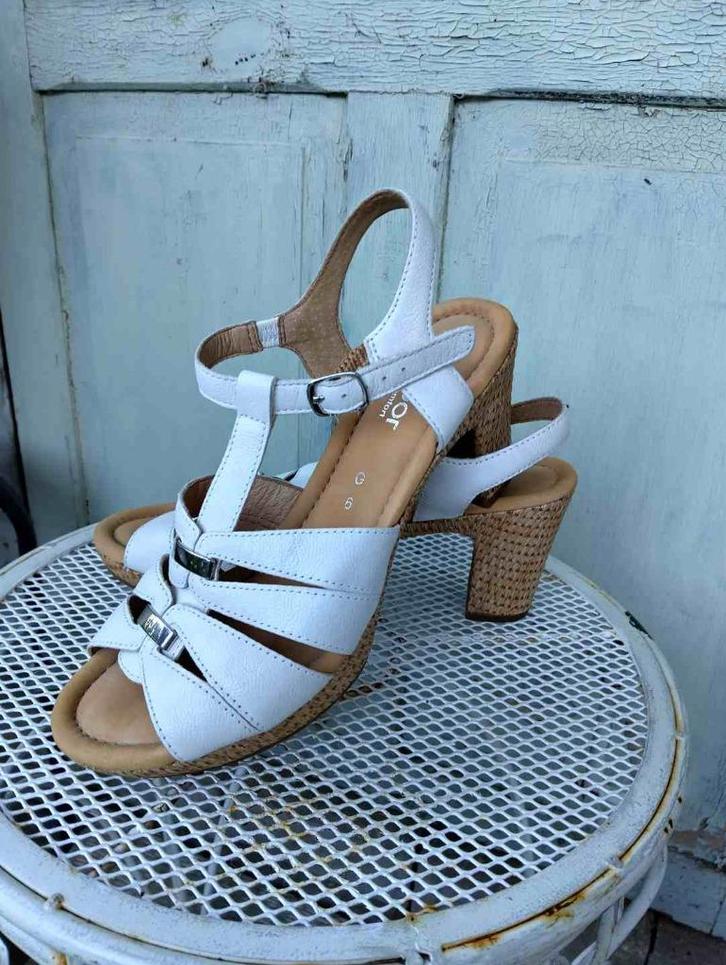 Gabor Off-white schoenen maat 6G comfort (39eu), Kleding | Dames, Schoenen, Zo goed als nieuw, Ophalen of Verzenden