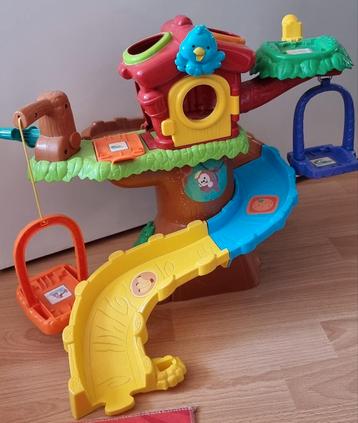Boomhut zoef zoef dieren Vtech. Toet toet autos en dieren beschikbaar voor biedingen