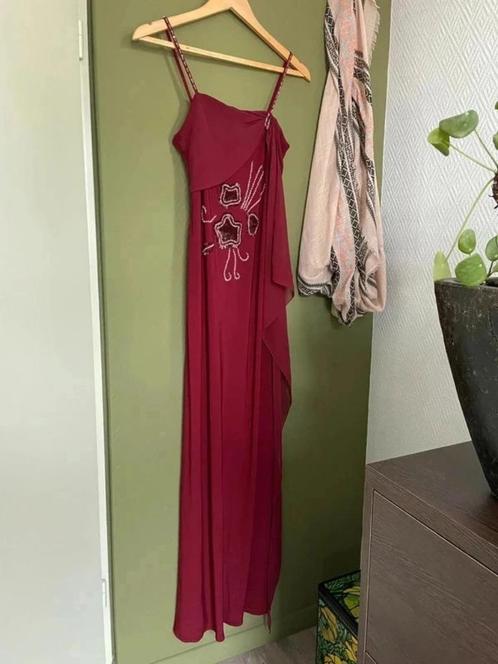 Bordeaux rode galajurk maat XS Günbeyi / feestelijke jurk, Kleding | Dames, Gelegenheidskleding, Zo goed als nieuw, Galajurk, Maat 34 (XS) of kleiner