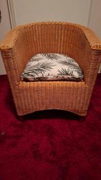 Rieten stoel, Huis en Inrichting, Fauteuils, Minder dan 75 cm, Riet of Rotan, Ophalen of Verzenden, Zo goed als nieuw