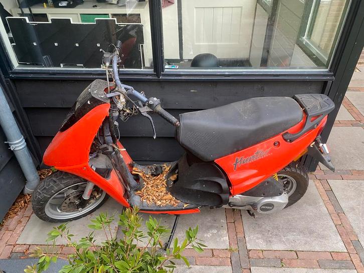 Derbi Hunter 50cc, Fietsen en Brommers, Brommers | Derbi, Gebruikt, Maximaal 25 km/u, Ophalen