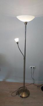 Vloerlamp Goud met mat glas, Huis en Inrichting, Lampen | Vloerlampen, Ophalen, Zo goed als nieuw, Glas, 150 tot 200 cm
