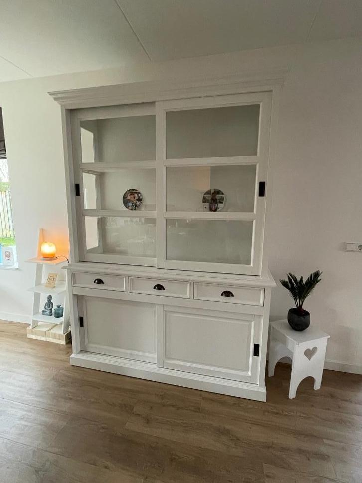 Buffetkast splinternieuw, Huis en Inrichting, Kasten | Buffetkasten, Nieuw, 200 cm of meer, 150 tot 200 cm, 25 tot 50 cm, Met lade(s)