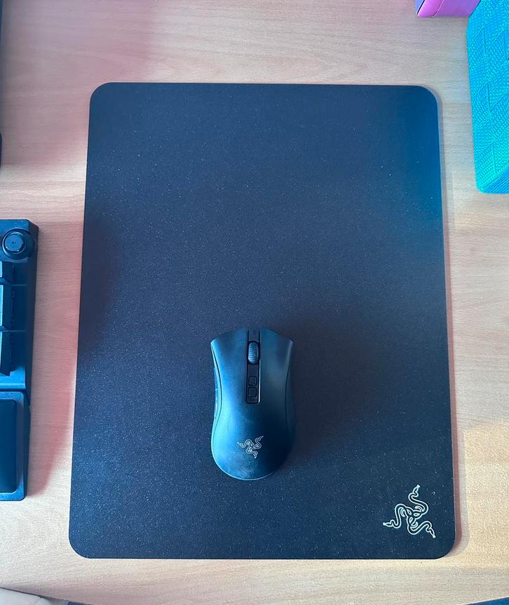 Razer DeathAdder V2 Pro + Razer Acari | Nieuwstaat, Computers en Software, Muizen, Zo goed als nieuw, Muis, Draadloos, Gaming muis