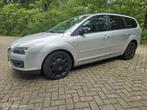 Ford Focus Wagon 1.8-16V Ambiente Flexifuel LEES TEKST!, 65 €/maand, 125 pk, Gebruikt, Emergency brake assist