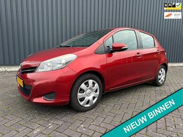 Toyota Yaris 1.3 VVT-i Aspiration (TREKHAAK + AIRCO + CRUISE beschikbaar voor biedingen