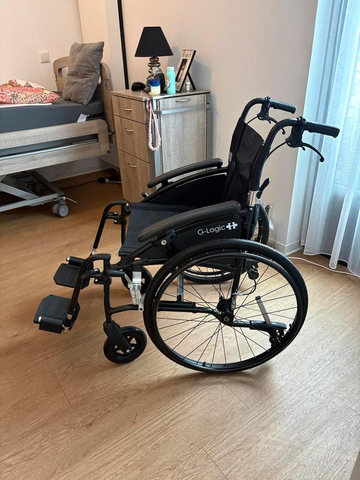 Lichtgewicht rolstoel, Diversen, Rolstoelen, Nieuw, Duwrolstoel, Inklapbaar, Ophalen