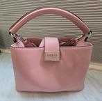 Mooi guess tas roze, Sieraden, Tassen en Uiterlijk, Tassen | Damestassen, Ophalen of Verzenden, Zo goed als nieuw, Roze, Handtas