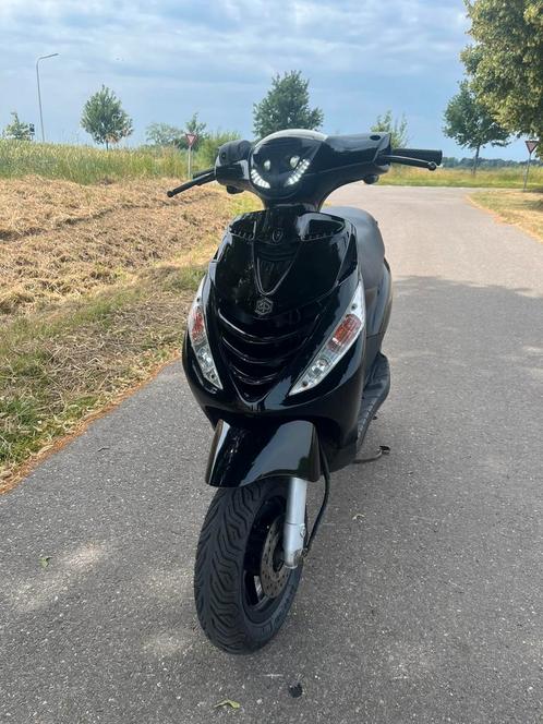 Piaggio Zip 70cc 2T – 2011, Fietsen en Brommers, Scooters | Piaggio, Gebruikt, Zip, Ophalen