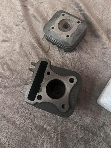 Zip 4Takt cilinder 50cc compleet 4000km beschikbaar voor biedingen