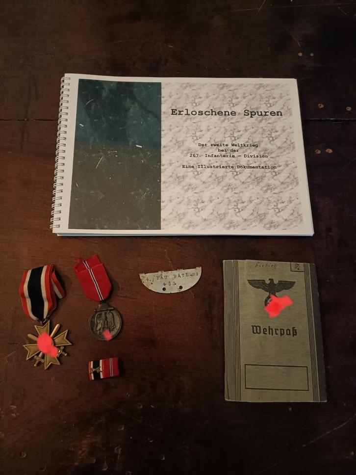 Wehrpass set, Verzamelen, Militaria | Tweede Wereldoorlog, Landmacht, Boek of Tijdschrift, Duitsland, Ophalen of Verzenden