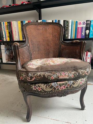 Dames fauteuiltje (louis XV) beschikbaar voor biedingen