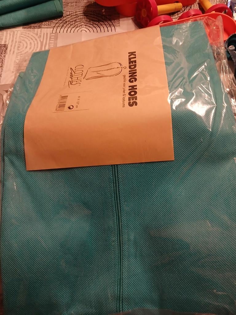 4 Kledinghoezen - Bescherm uw kleding!, Huis en Inrichting, Overige materialen, Minder dan 50 cm, 100 tot 150 cm, Ophalen of Verzenden