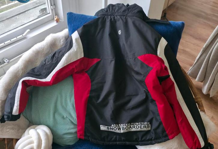 Rossignol Elevate maat L Snowboard/Ski Jas Summit Series, Kleding | Heren, Wintersportkleding, Zo goed als nieuw, Jack, Maat 52/54 (L)