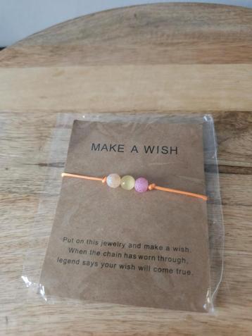 Armbandjes  beschikbaar voor biedingen