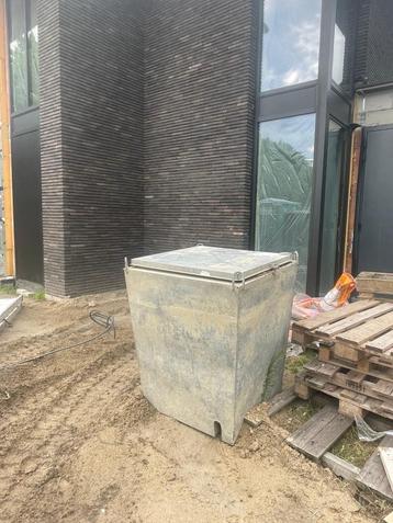 Bouwwaterput beschikbaar voor biedingen