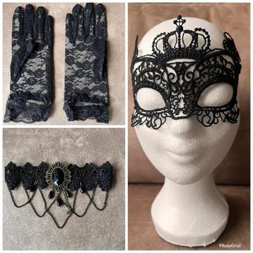 Halloween Verkleedset: Ketting, Masker & Handschoenen beschikbaar voor biedingen