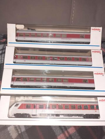 TE KOOP MARKLIN 4 DELIGE SET DB beschikbaar voor biedingen