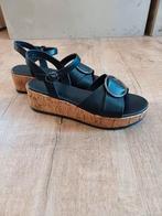 Zgoh leuke zwarte sandaal met kurk sleehak maat 41, Zwart, Gedragen, Sandalen of Muiltjes, Ophalen of Verzenden