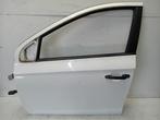 Portier links voor Hyundai i20, Onderdelen@venauto.nl, Van der Ven Autorecycling B.V., Gebruikt, Ettenseweg 76, 4706 PB Roosendaal, The Netherlands