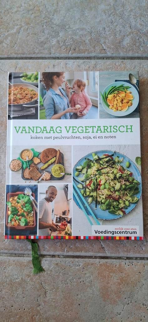 Stichting Voedingscentrum Nederland - Vandaag vegetarisch, Boeken, Kookboeken, Zo goed als nieuw, Vegetarisch, Ophalen of Verzenden