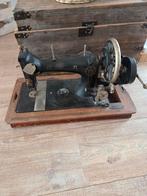 Ouderwetse Naaimachine - Decoratief, Antiek en Kunst, Antiek | Naaimachines, Ophalen