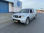 Nissan Navara 2.5 DCI DOUBLE CAB VAN 4WD AUT. TURBO DEFECT !, Auto's, Origineel Nederlands, Te koop, 2100 kg, 5 stoelen