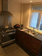 Gratis tweede hands keuken. Stoer fornuis + graniet aanrecht, Huis en Inrichting, Keuken | Complete keukens, Ophalen, Gebruikt