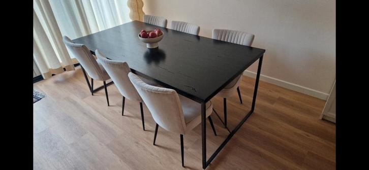 Zwarte houten eettafel mental frame, Huis en Inrichting, Tafels | Eettafels, Zo goed als nieuw, 50 tot 100 cm, 200 cm of meer