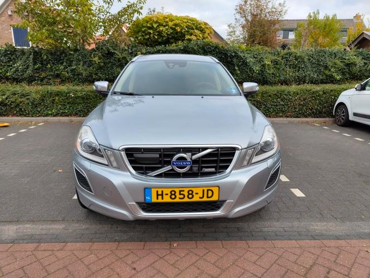Volvo XC60 3.0 T6 Geartronic 2012 Grijs R-Design, Auto's, Volvo, Particulier, XC60, ABS, Achteruitrijcamera, Adaptive Cruise Control