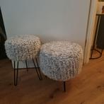 Poef 2x grote en kleine gehaakt eroverheen, Huis en Inrichting, Banken | Voetenbanken en Poefen, Ophalen, Minder dan 50 cm, Rond