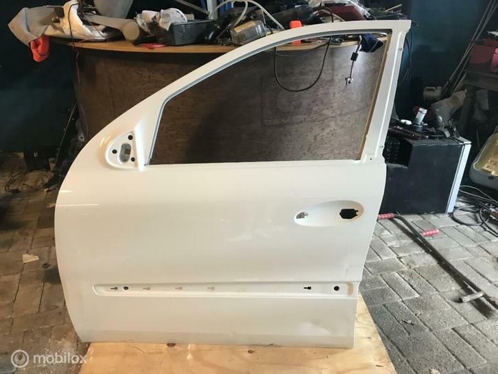 Mercedes M-klasse W164  Voordeur links, Auto-onderdelen, Carrosserie en Plaatwerk, Deur, Mercedes-Benz, Voor, Links, Gebruikt