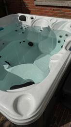 5-persoons Spa Jacuzzi uitstekende staat, Ophalen, Zo goed als nieuw, Trap