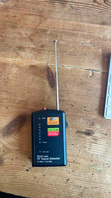 Rf signal detector beschikbaar voor biedingen