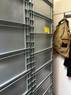 Stapelbare opbergbakken te koop!, Ophalen, Kunststof, 50 tot 100 cm, Zo goed als nieuw