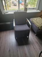 Grijzen fauteuil (beschadigd), Ophalen, Gebruikt