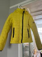 Gele superdry jas vrouwen maat xs, Superdry, Geel, Ophalen of Verzenden, Maat 34 (XS) of kleiner