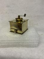Miniatuur hand koffiemolen van messing, Antiek en Kunst, Ophalen, Koper