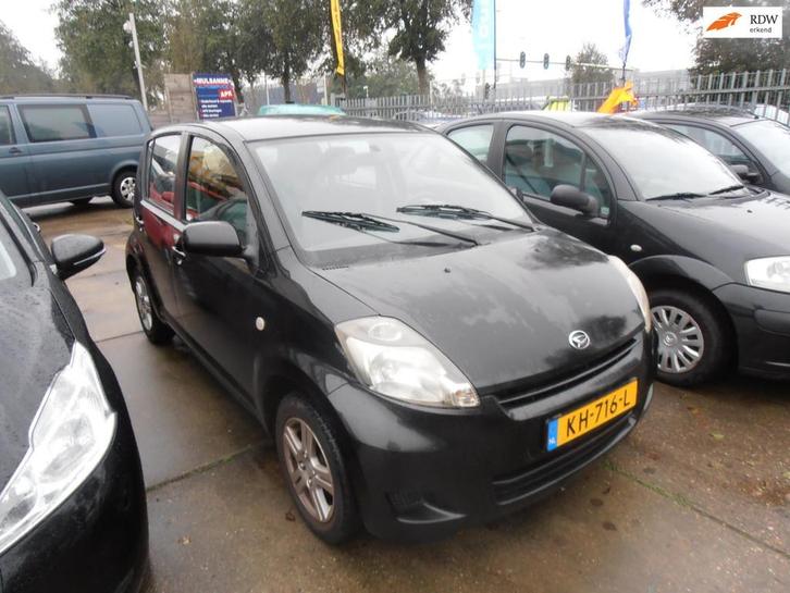 Daihatsu Sirion 2 1.3-16V Comfort st bekr airco elek pak nap, Auto's, Daihatsu, Te koop, Sirion, ABS, Airbags, Centrale vergrendeling