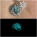 Zilveren kerst hertenbos hanger met sneeuwvlok., Sieraden, Tassen en Uiterlijk, Bedels, Overige merken, Verzenden, Nieuw, 1 bedel