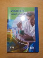 H. Kramers-Pals - Veiligheid in het laboratorium, Boeken, Ophalen of Verzenden, Zo goed als nieuw, H. Kramers-Pals; I. van 't Leven