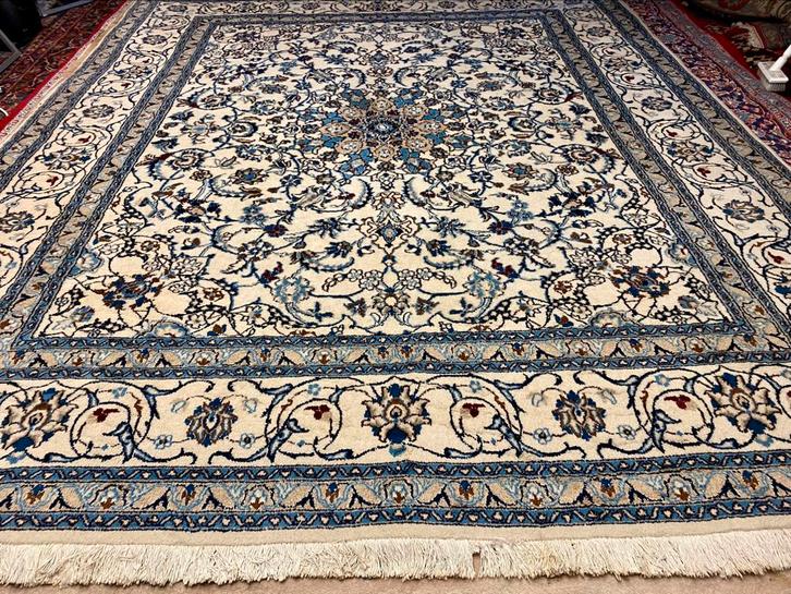 Mooi origineel handgeknoopt perzisch nain tapijt, Huis en Inrichting, Stoffering | Tapijten en Kleden, Gebruikt, 200 cm of meer