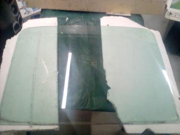 MOET WEG - achterruit Ford Mustang Sportsroof 1969 1970 beschikbaar voor biedingen