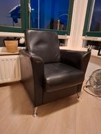 Zwarte fauteuil leder, Huis en Inrichting, Fauteuils, Ophalen, Gebruikt, 75 tot 100 cm, Minder dan 50 cm